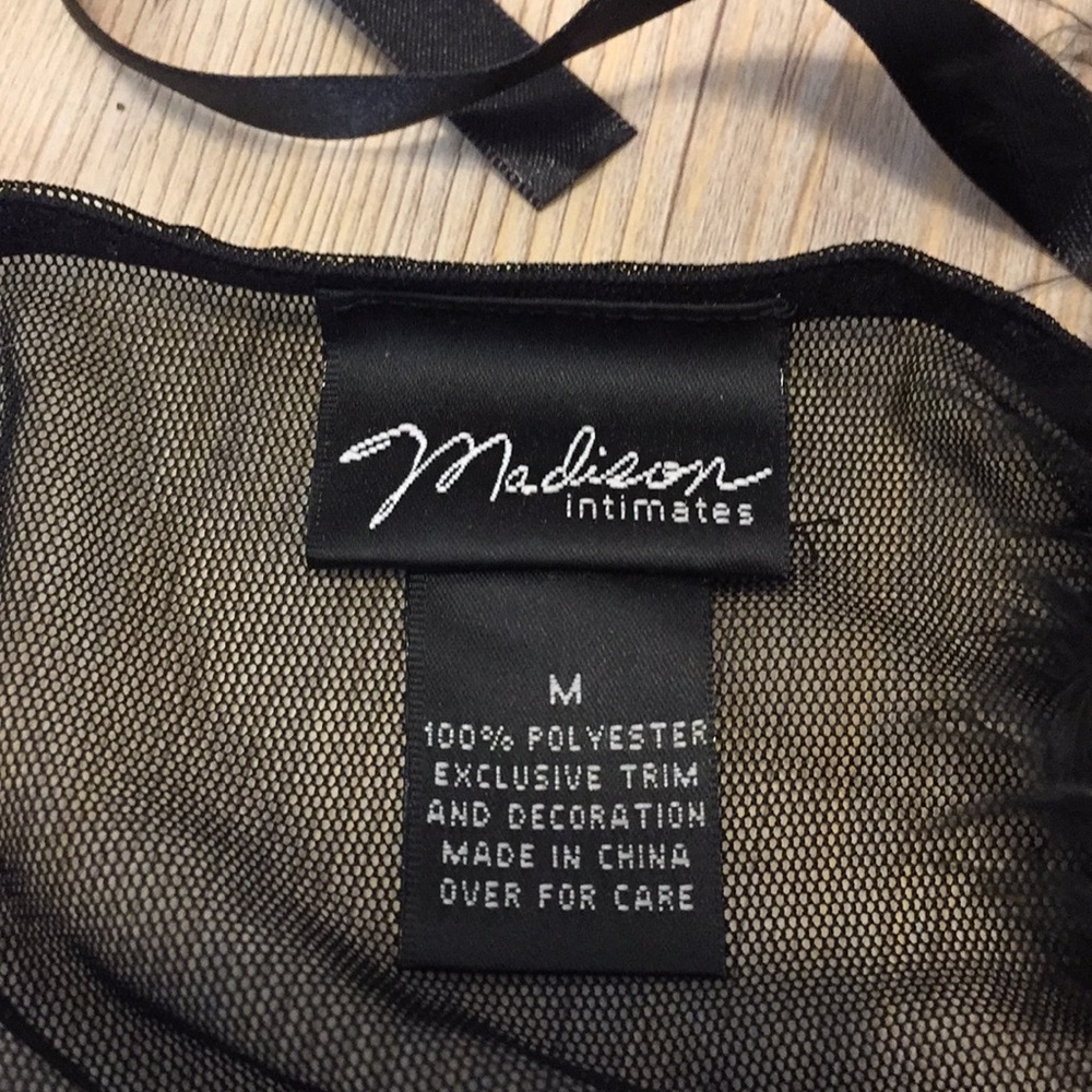 Madison intimates - Picture 3 of 3